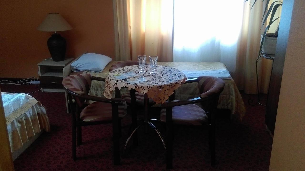 Zajazd Rys Łomża Exterior foto